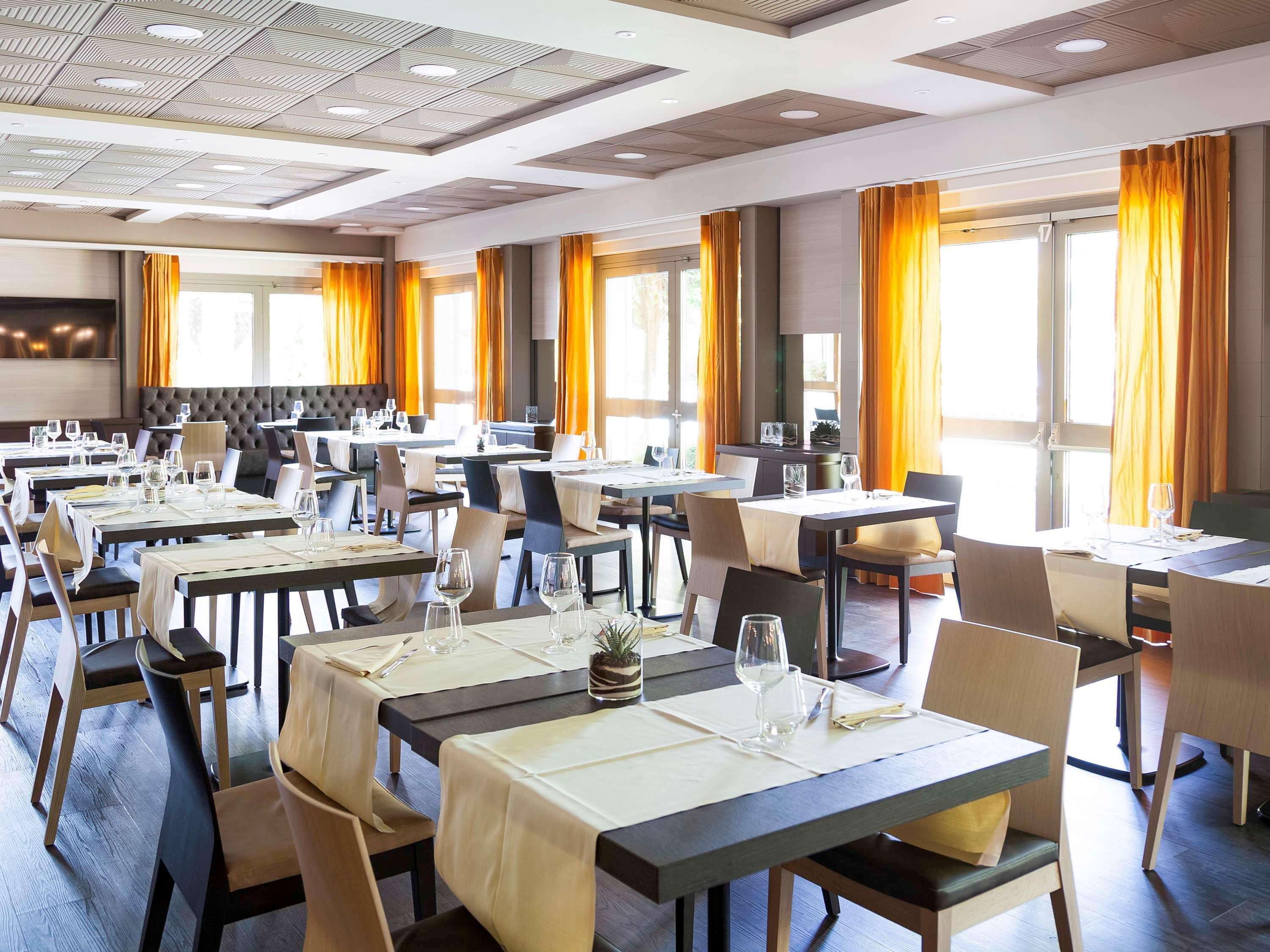 Novotel Brescia Due מראה חיצוני תמונה