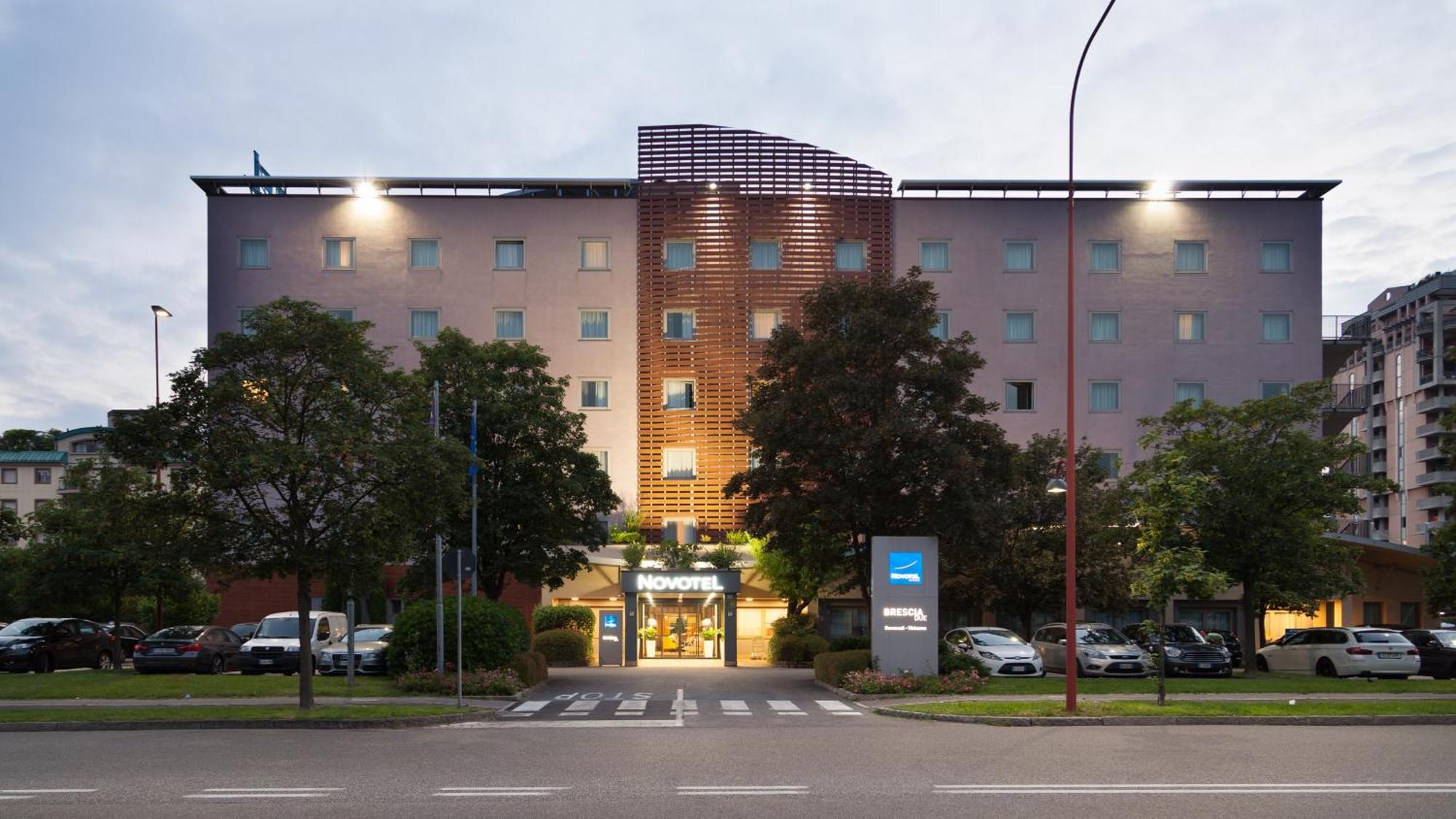 Novotel Brescia Due מראה חיצוני תמונה